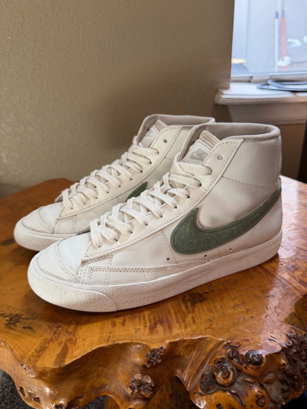 Nike Blazer Mid 77 Dusty Sage Glitter Women's 8.5/ 7 men’s US